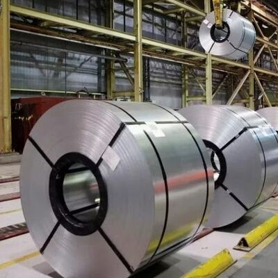 2B / BA bobinas de acero inoxidable laminadas en frío / tiras / placas 304 316 310S Propiedades mecánicas superiores