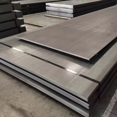Placa de acero al carbono laminada en caliente Q235B Q355 con espesor de 6-40 mm y superficie en relieve para construcción e ingeniería